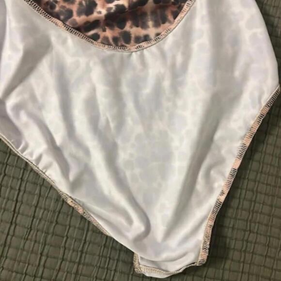Cali dreaming leopard swimsuit - Picture 7 of 8